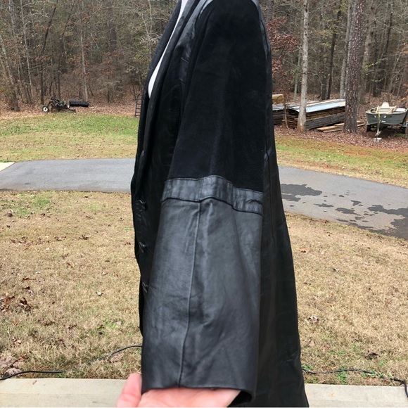 Vintage leather trench coat - Picture 8 of 14